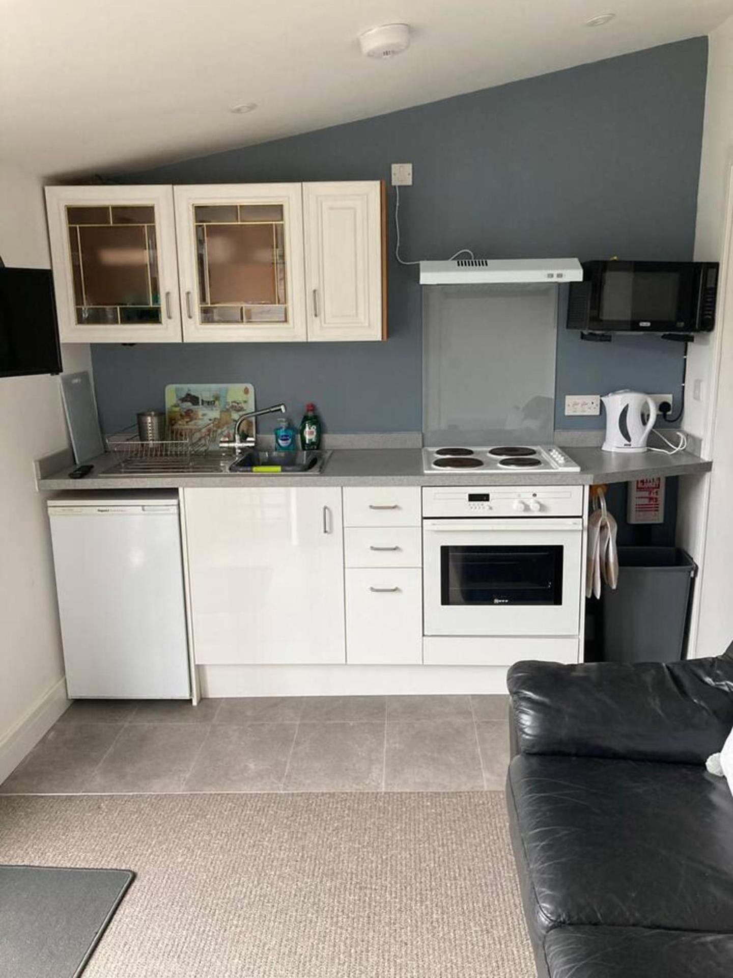 Praa Sands - Apartment - Sleeps 2 - Parking Buitenkant foto